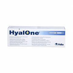 HyalOne 60mg/4ml Gelenkspritze von Fidia Pharma GmbH, Nahaufnahme der Spritze mit klarer Flüssigkeit